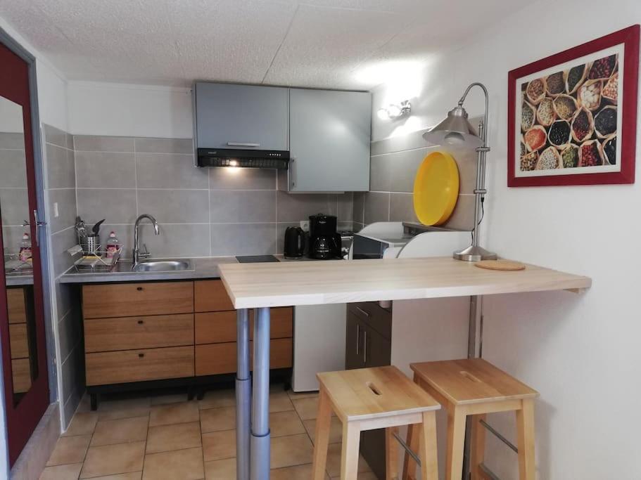 Studio 28M2 Climatise,Wifi, Proche Des Calanques,Plages La Ciotat Exteriér fotografie